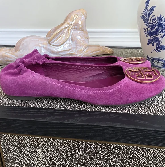 Tory Burch Hot Pink Suede Logo Ballet Flats - Picture 4 of 7